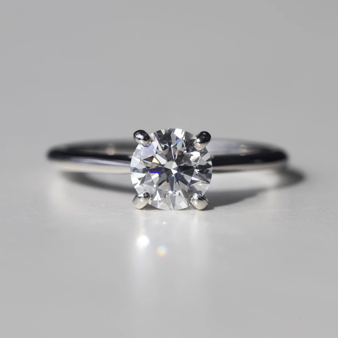 0.80ct Lab-Grown Round Brilliant Carys Diamond Ring in Platinum