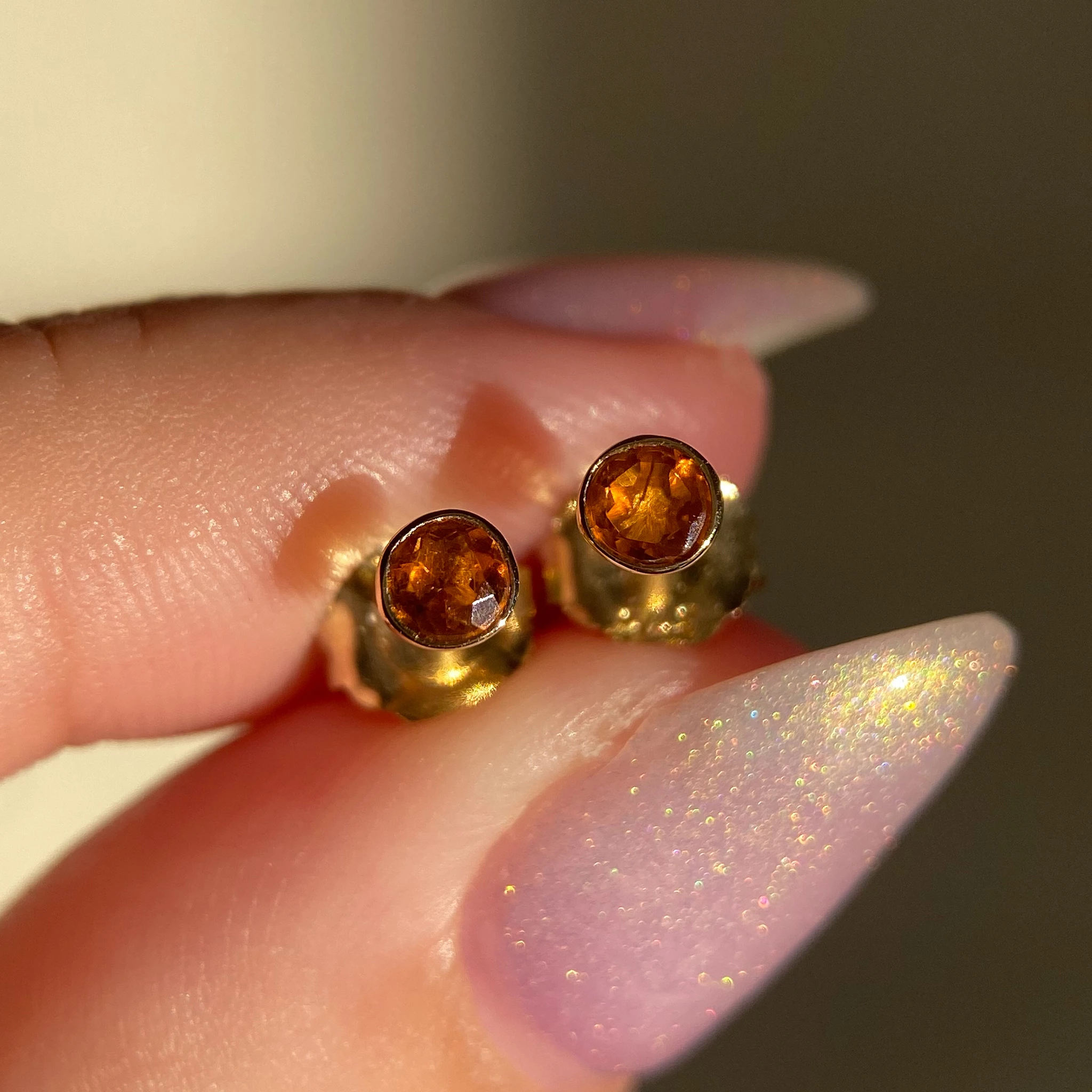 Round Citrine Stud Earrings in 9K Yellow Gold