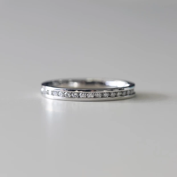 Platinum 2.5mm Full Channel Set Diamond Ring