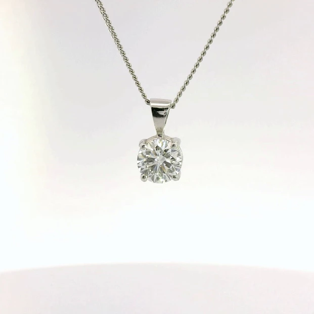 0.86ct Round Brilliant Ettore Diamond Pendant and 18" Curb Chain in Platinum