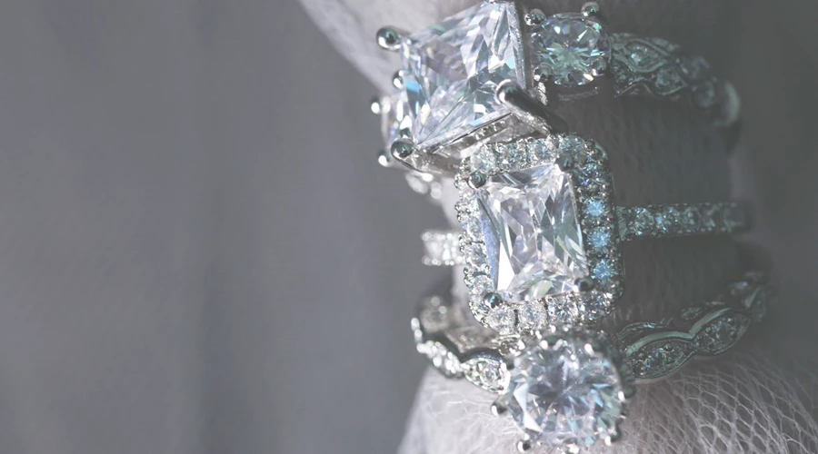 How to super-size your diamond without breaking the bank