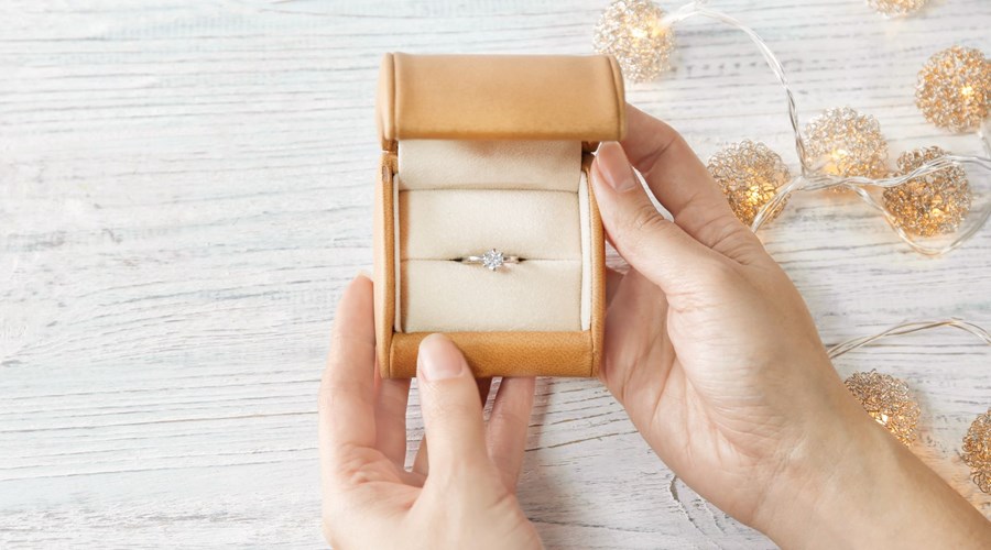 Affordable Engagement Ring Guide