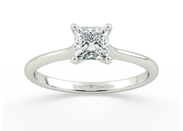 Princess Adamas Diamond Ring in 18K White Gold