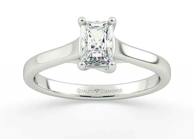 Radiant Hita Diamond Ring in Platinum